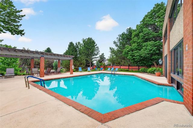 1900 E Girard Place 505, Englewood, CO 80113