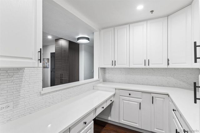 1900 E Girard Place 505, Englewood, CO 80113