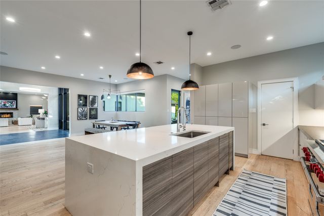 8446 Santa Clara Drive, Dallas, TX 75218