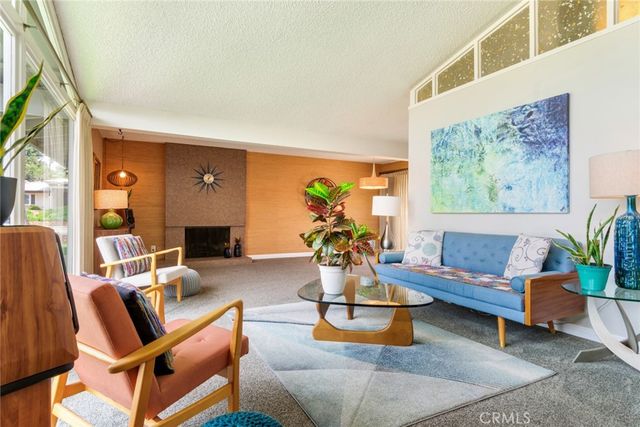 130 Sunridge Way, Redlands, CA 92373