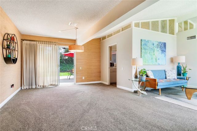 130 Sunridge Way, Redlands, CA 92373