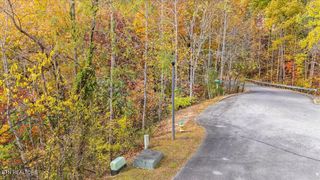 112 - 113 Starr St, Sevierville, TN 37876