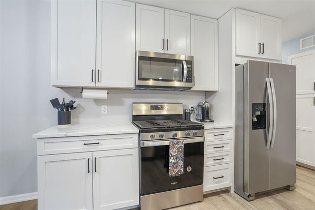 478 Cherry Lane, Holland, MI 49424