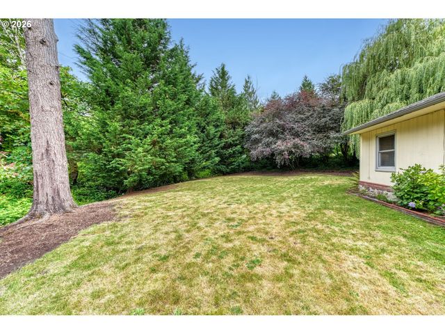 9314 Sw TERWILLIGER Blvd, Portland, OR 97219