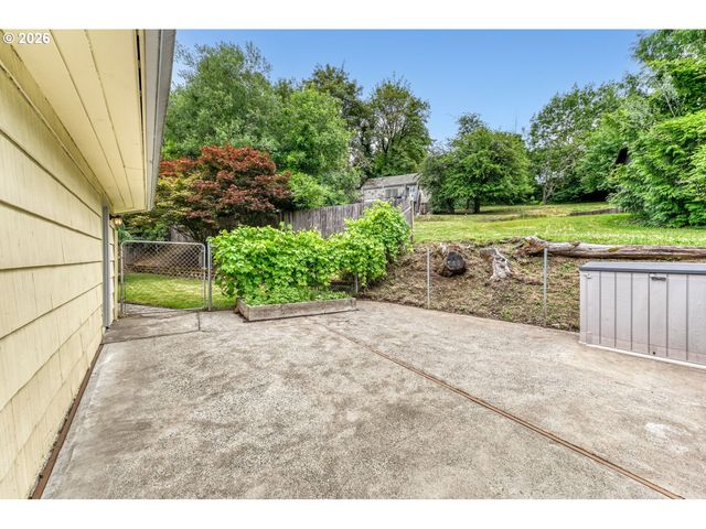 9314 Sw TERWILLIGER Blvd, Portland, OR 97219