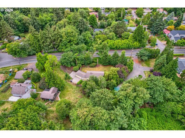 9314 Sw TERWILLIGER Blvd, Portland, OR 97219