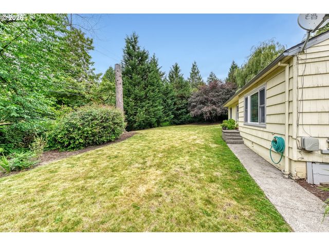 9314 Sw TERWILLIGER Blvd, Portland, OR 97219
