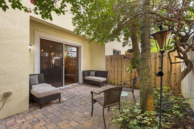 1801 Coastal Bay Boulevard, Boynton Beach, FL 33435