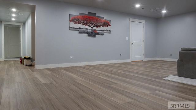 2475 E Pinnacle Drive, Idaho Falls, ID 83401