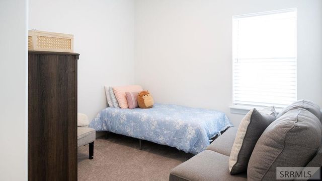 2475 E Pinnacle Drive, Idaho Falls, ID 83401