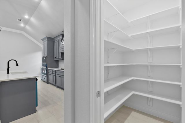 3306 Kari Lane, Greenville, TX 75402