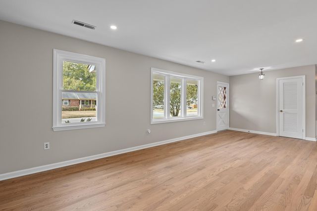 1072 Kentwood Circle, Charleston, SC 29412