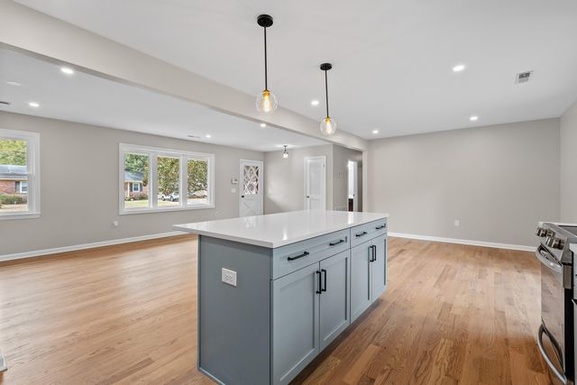 1072 Kentwood Circle, Charleston, SC 29412