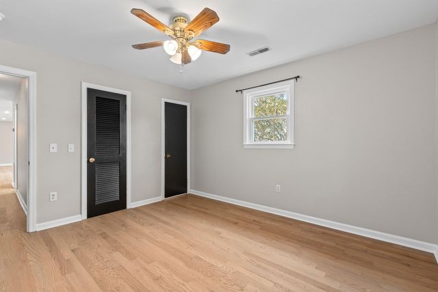 1072 Kentwood Circle, Charleston, SC 29412