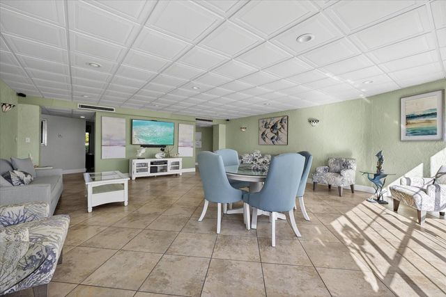 4939 FLORAMAR TERRACE 710, New Port Richey, FL 34652