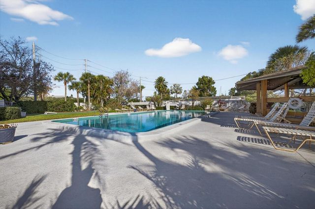 4939 FLORAMAR TERRACE 710, New Port Richey, FL 34652