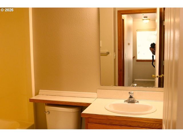 460 AUTUMN Ave, Eugene, OR 97404