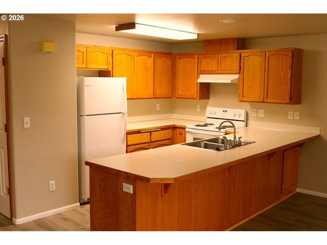 460 AUTUMN Ave, Eugene, OR 97404