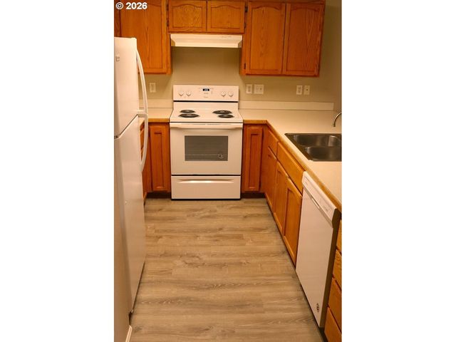 460 AUTUMN Ave, Eugene, OR 97404