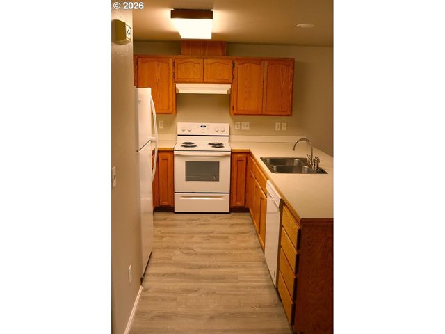 460 AUTUMN Ave, Eugene, OR 97404