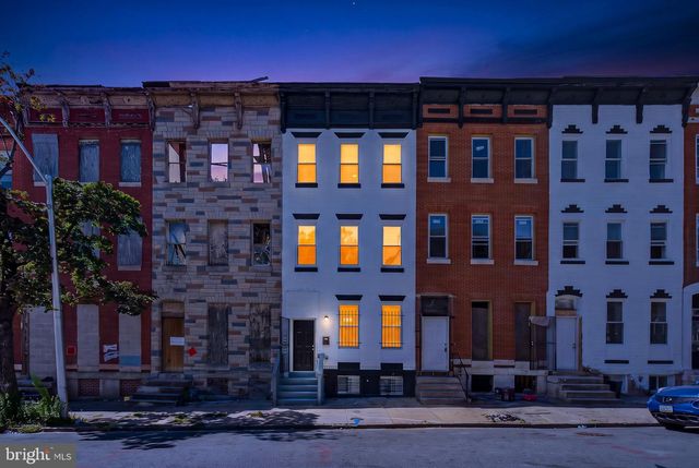 810 N CAREY ST, Baltimore, MD 21217