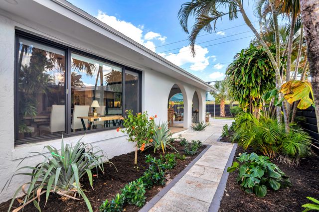 300 Edmor Road, West Palm Beach, FL 33405