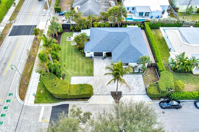 300 Edmor Road, West Palm Beach, FL 33405