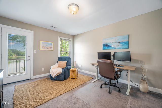 3412 Queen Ann Drive E, Clayton, NC 27527
