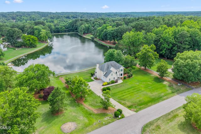 3412 Queen Ann Drive E, Clayton, NC 27527