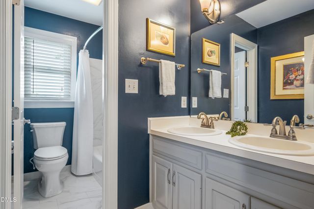 3412 Queen Ann Drive E, Clayton, NC 27527