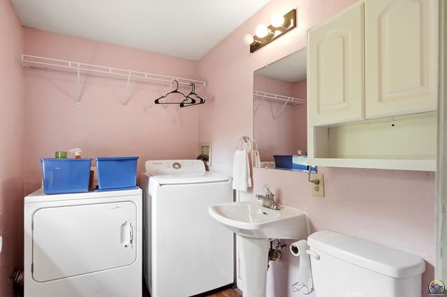 757 N Hanover ST, Auburn, KS 66402