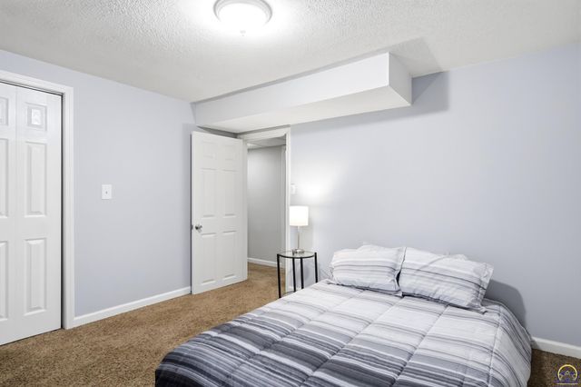 757 N Hanover ST, Auburn, KS 66402