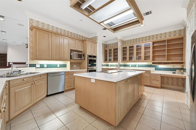 12130 Maple Rock Drive, Houston, TX 77077