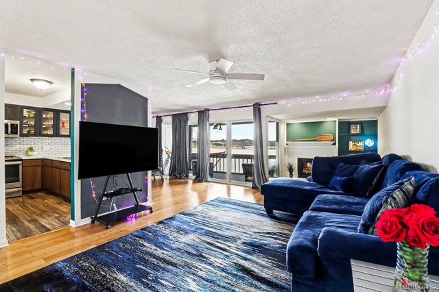 855 Cliffs Drive 303C, Ypsilanti Charter Township, MI 48198