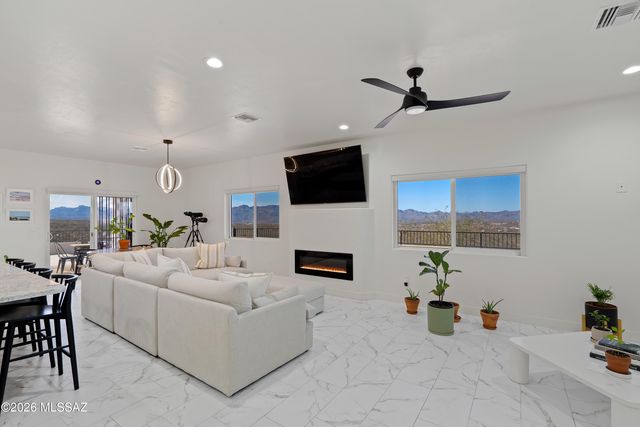 1810 Circulo Tortuga, Rio Rico, AZ 85648