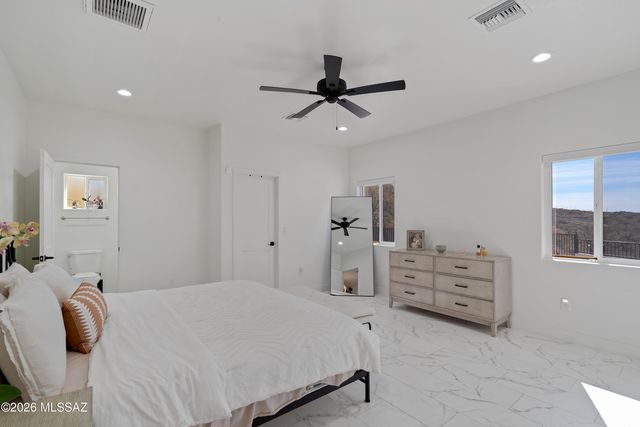 1810 Circulo Tortuga, Rio Rico, AZ 85648