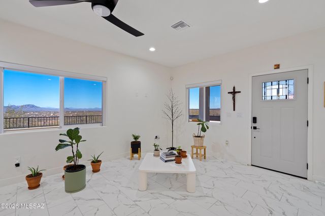 1810 Circulo Tortuga, Rio Rico, AZ 85648