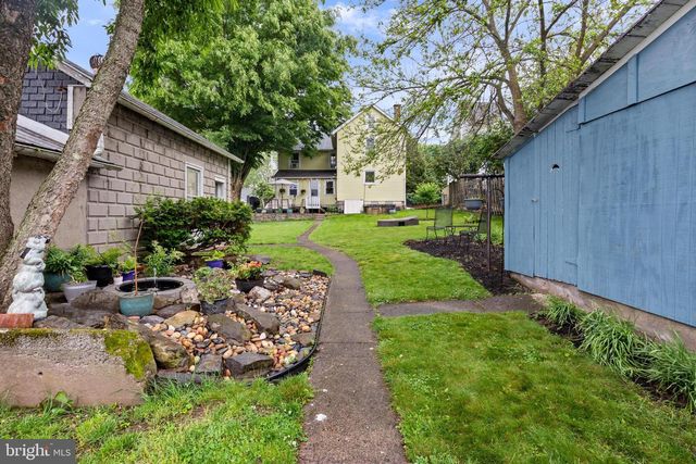 523 VINE ST, Perkasie, PA 18944