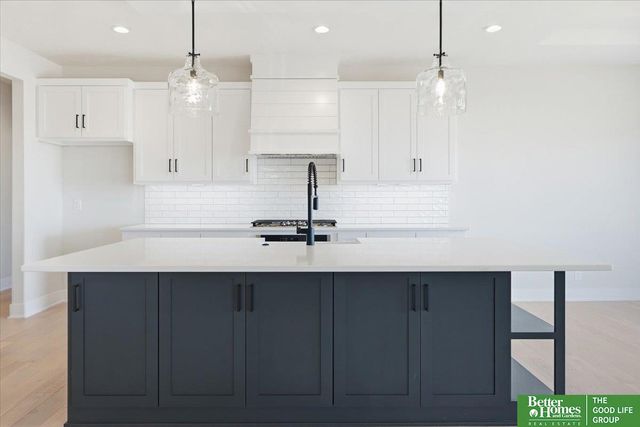 11003 S 98th Street, Papillion, NE 68046