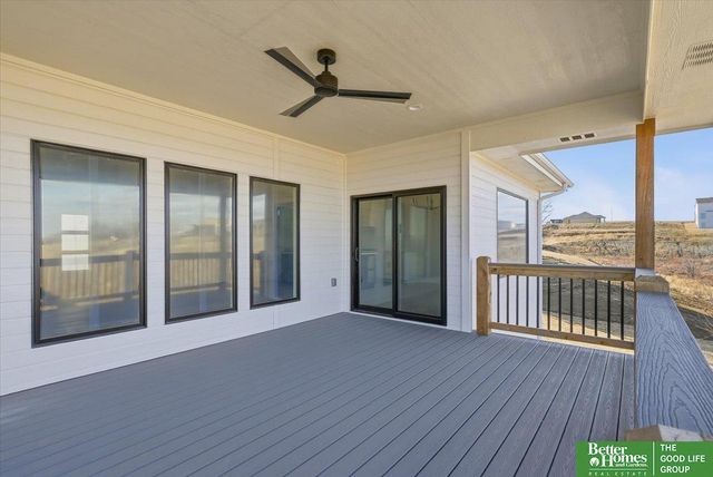 11003 S 98th Street, Papillion, NE 68046