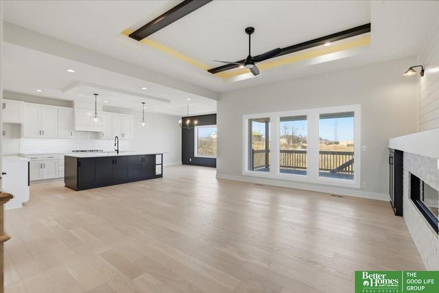 11003 S 98th Street, Papillion, NE 68046