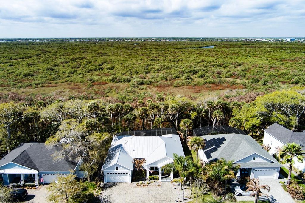 Image 34 of property listing at 1508 SAXON DRIVE, New Smyrna Beach, FL 32169