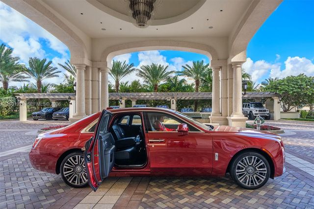 17901 Collins Avenue 1002, Sunny Isles Beach, FL 33160