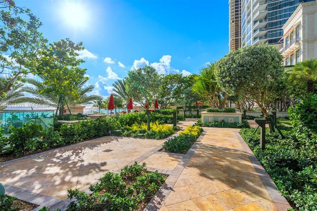 17901 Collins Avenue 1002, Sunny Isles Beach, FL 33160