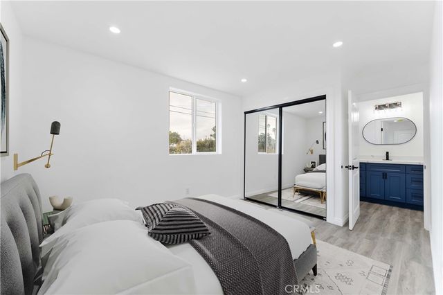 540 W 118th Street, Los Angeles, CA 90044