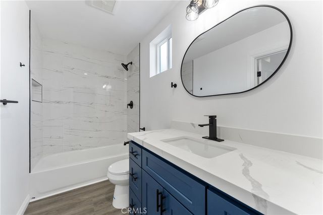 540 W 118th Street, Los Angeles, CA 90044