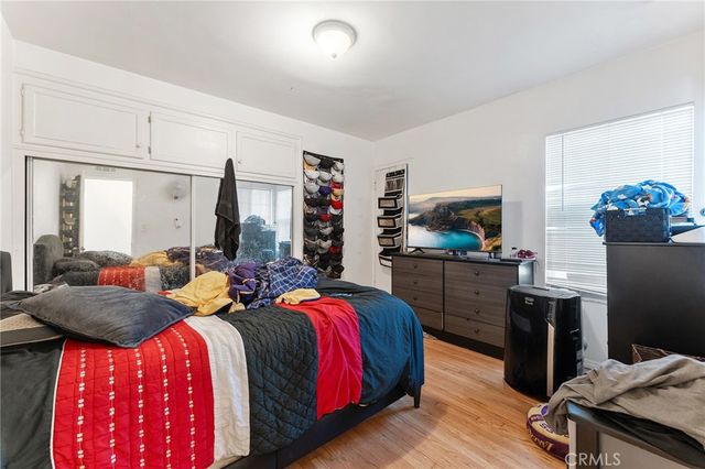 540 W 118th Street, Los Angeles, CA 90044