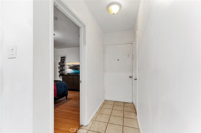 540 W 118th Street, Los Angeles, CA 90044