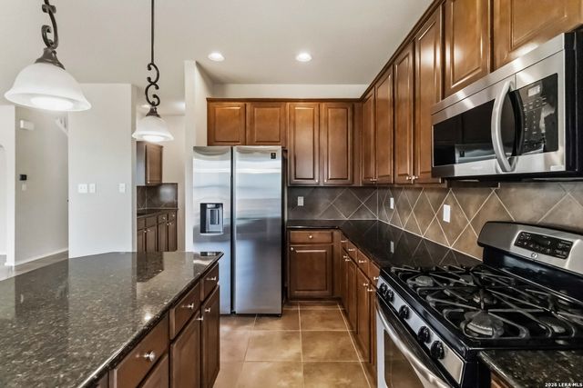 6238 Ozona, San Antonio, TX 78253