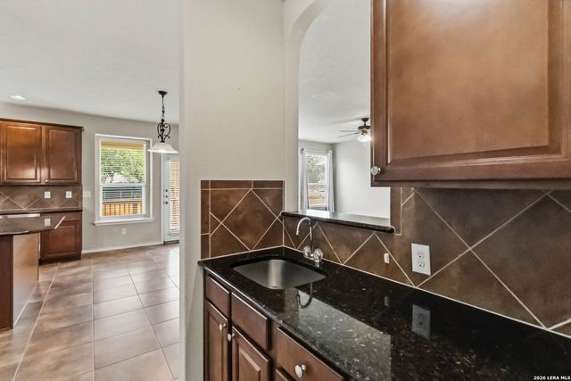 6238 Ozona, San Antonio, TX 78253